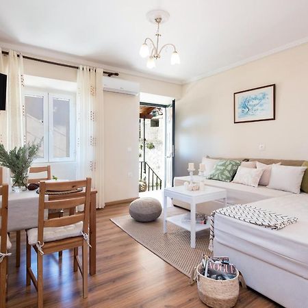 Lala Cottage Áno Korakiána Exteriör bild